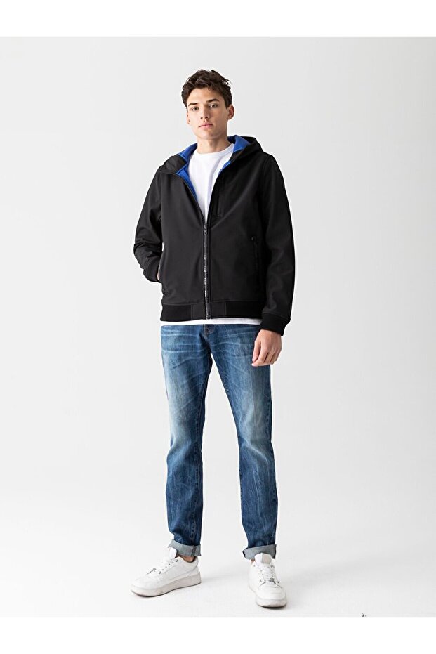 Kapüşonlu Ince Siyah Mont - 1