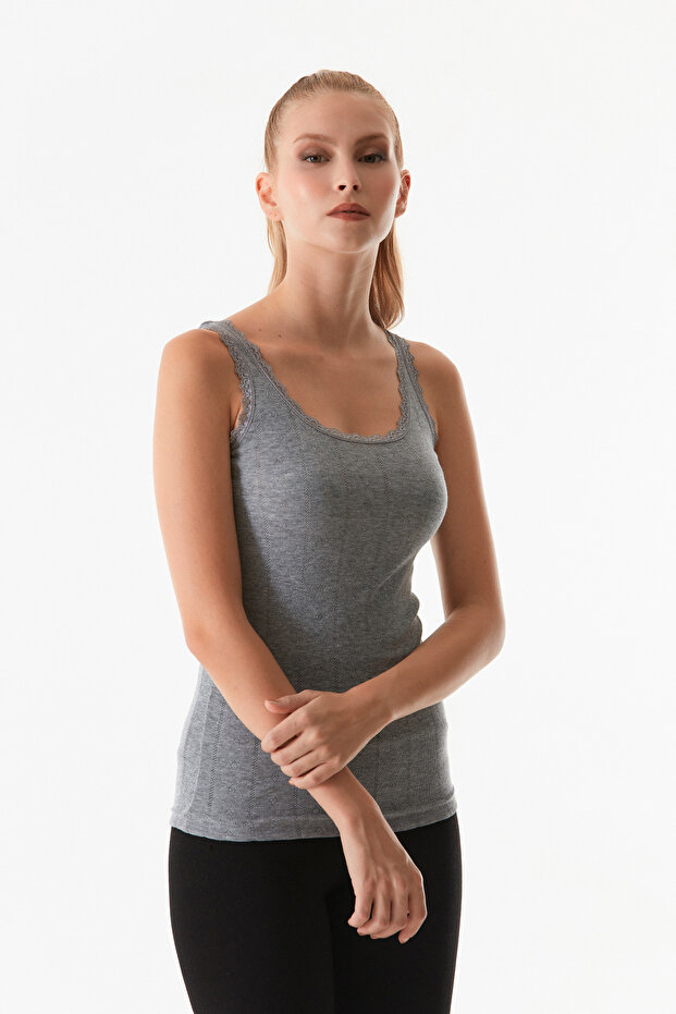 Dantelli Askılı Atlet - 5