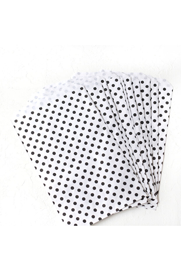 25 paper bags with a polka dot, white-black, 18x30 cm