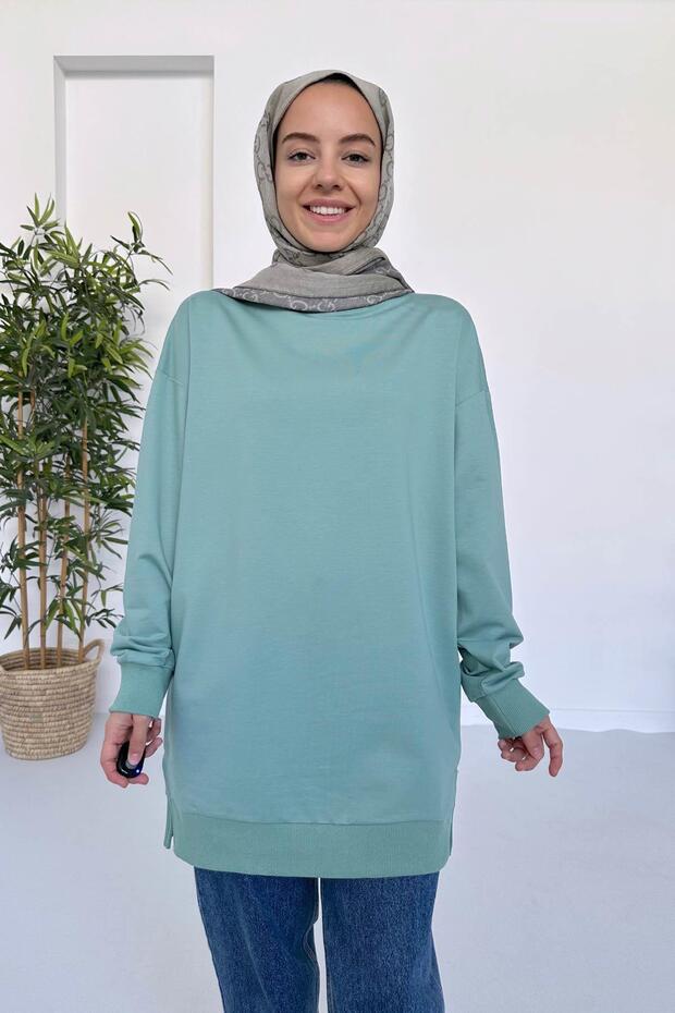 Green Basic Sweatshirt - 1