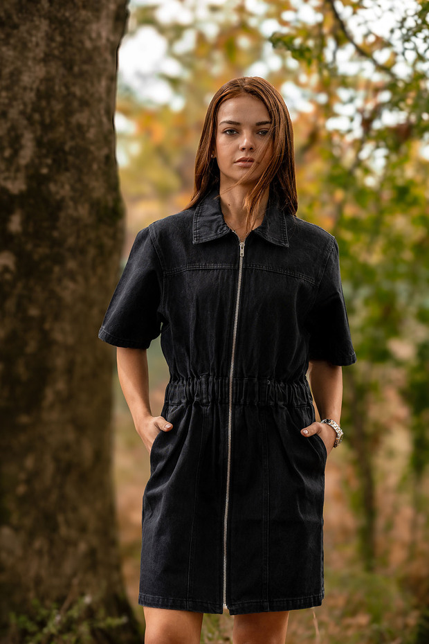 Gömlek Yaka Cep Detaylı Boydan Fermuarlı Kot Elbise Siyah - 1