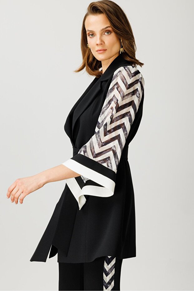 سترة طويلة سوداء منقوشة متعرجة - رياضية - 2