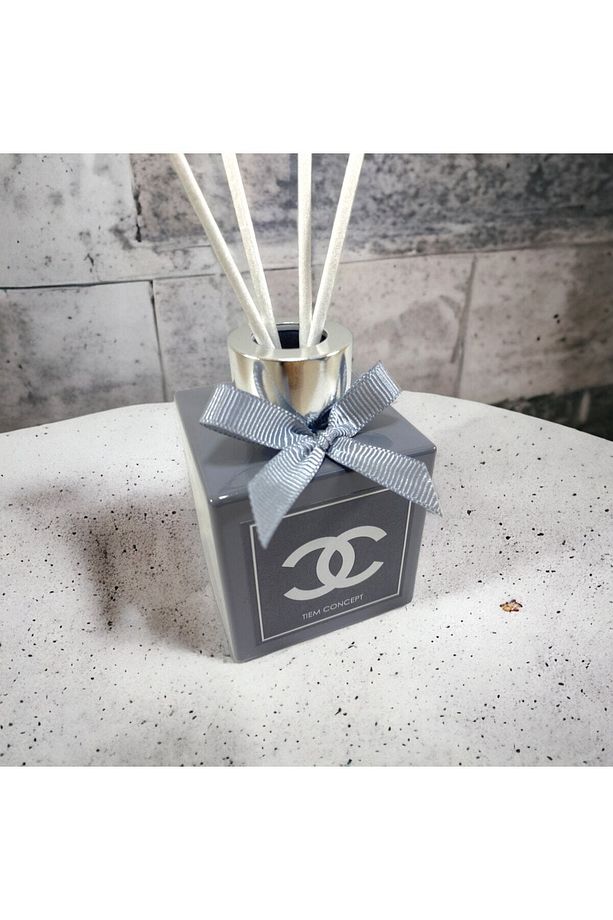 Dekoratif Vanilya Kokulu Gri Parlak Şişeli 100 ml Çubuklu Oda Kokusu - 4