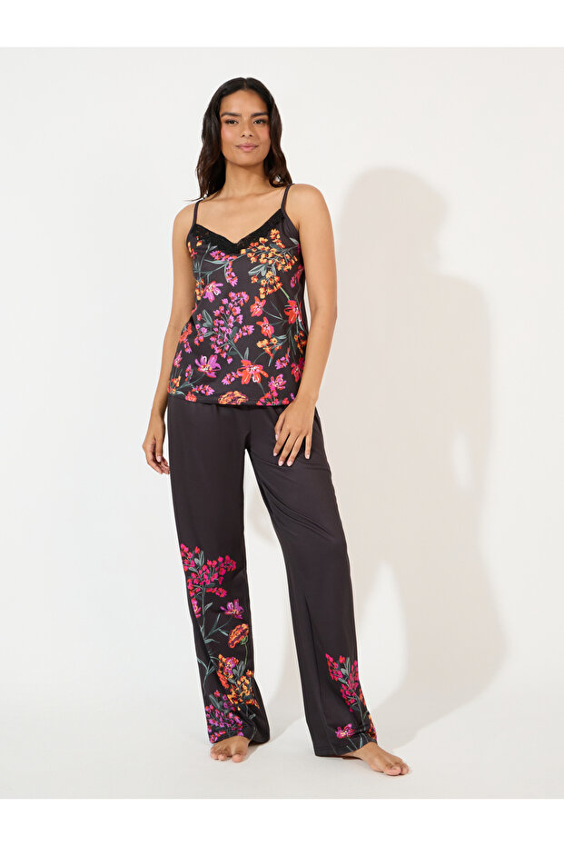 AOP Floral Cami & Placement Pyjama Set