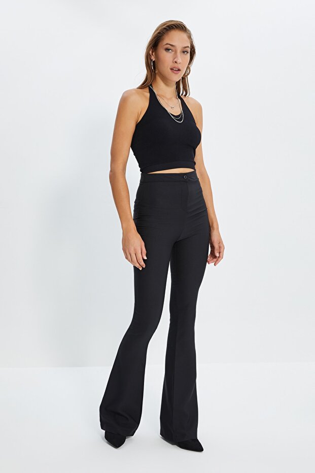 Siyah İspanyol Paça Flare Bootcut Dokuma Kumaş Pantolon TWOAW20PL0576 - 1