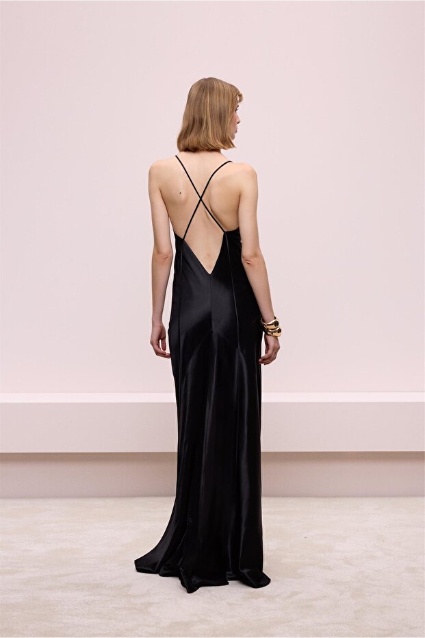 Çapraz Sırt Dekolteli Elbise - 3