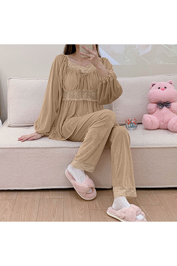 طقم بيجامة مخملية نسائية 90، بيج