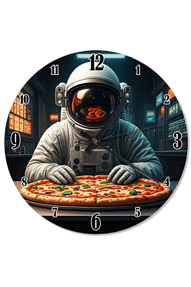 ساعة حائط بتصميم الشيف الفضائي - 1