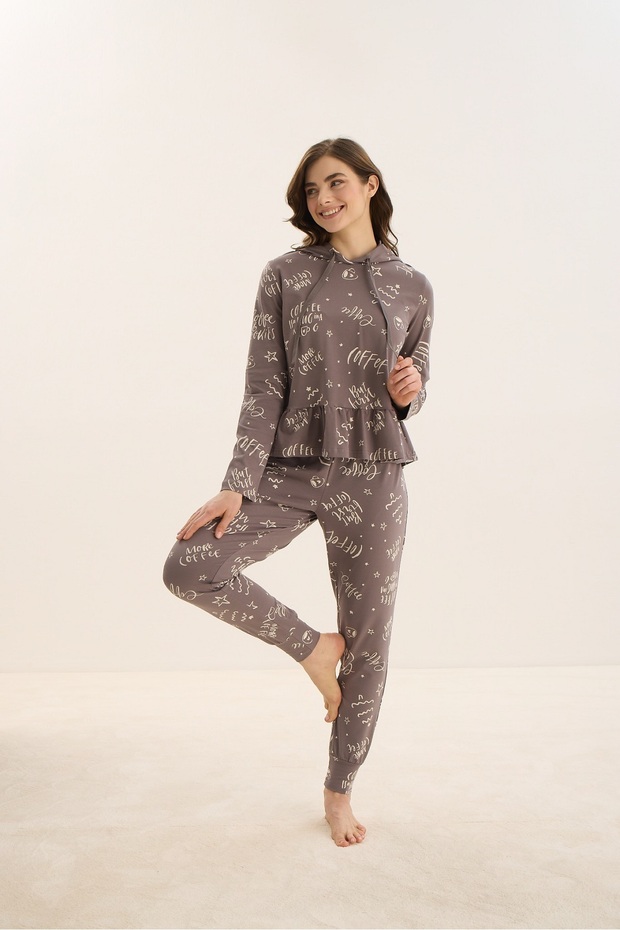 15984 بدلة بيجامة بغطاء للرأس - 1