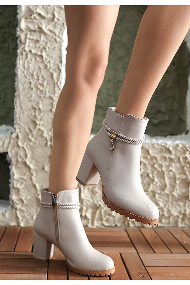 Fermuarlı Kadın Bot - 3