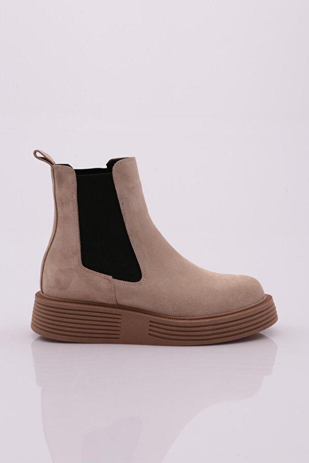 Women's Stretch Detailed Thick Sole Boots Beige Suede Genuine Leather