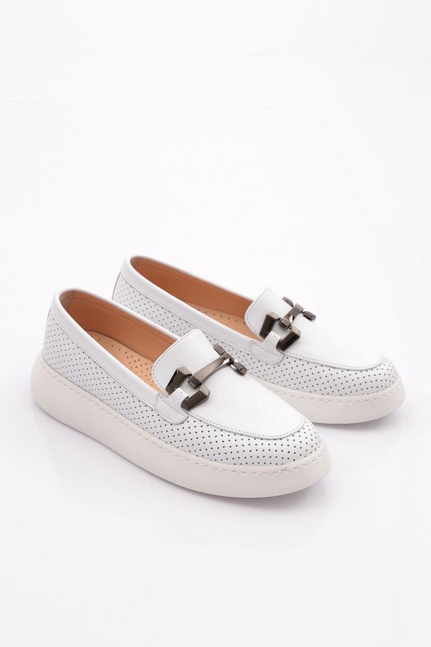 Kadın Tokalı Lazerli Loafer Ayakkabı Beyaz 5332678 - 2