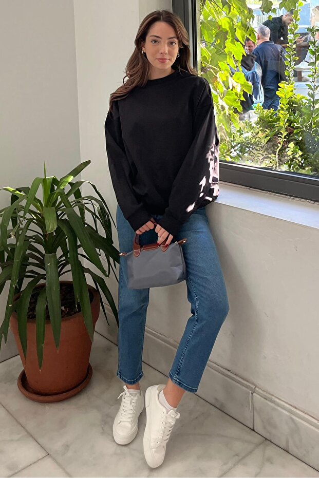 Siyah Bisiklet Yaka Basic Sweatshirt MG2185 - 1