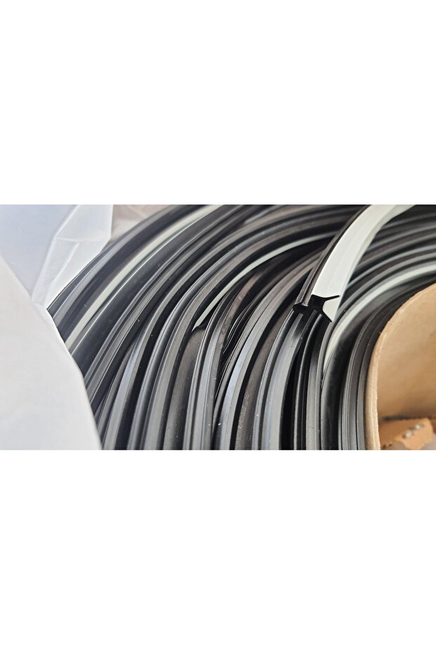 Nat 05 Pimapen - Gray Pvc Window Door Seal, 100 Meter Wick