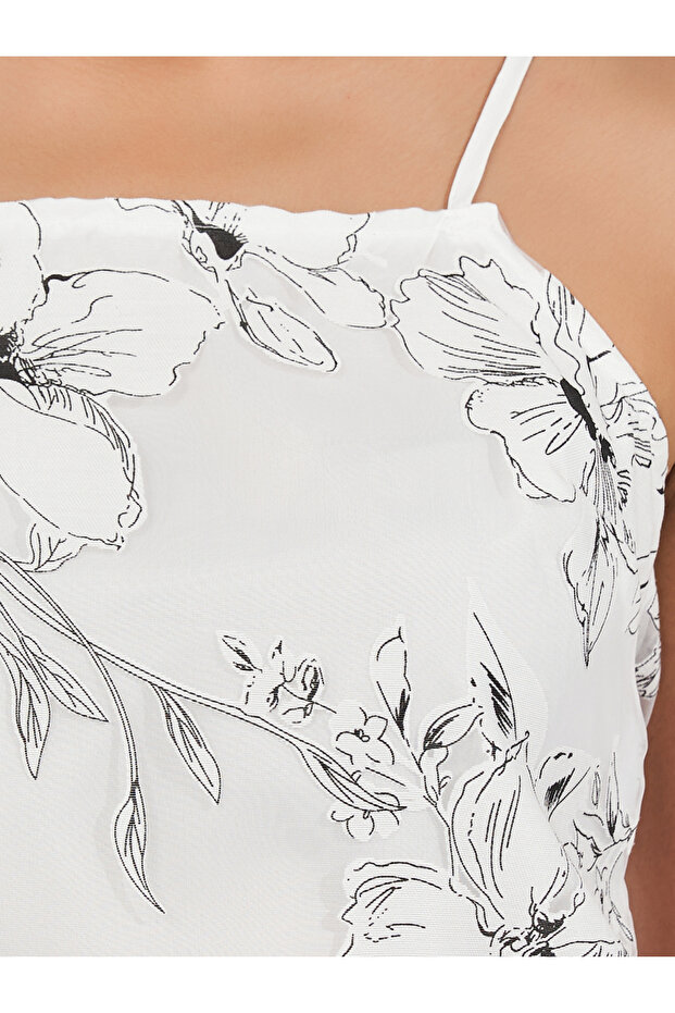 قميص كامي بنقشة زهور مطرزة - 3