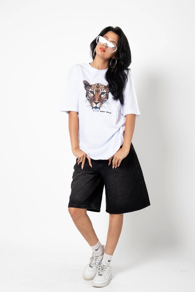 Stay Wild Leopard Silhouette Printed Oversize Unisex White T-Shirt