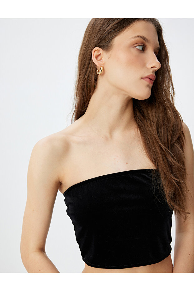 Slim Fit Strapless Crop Top