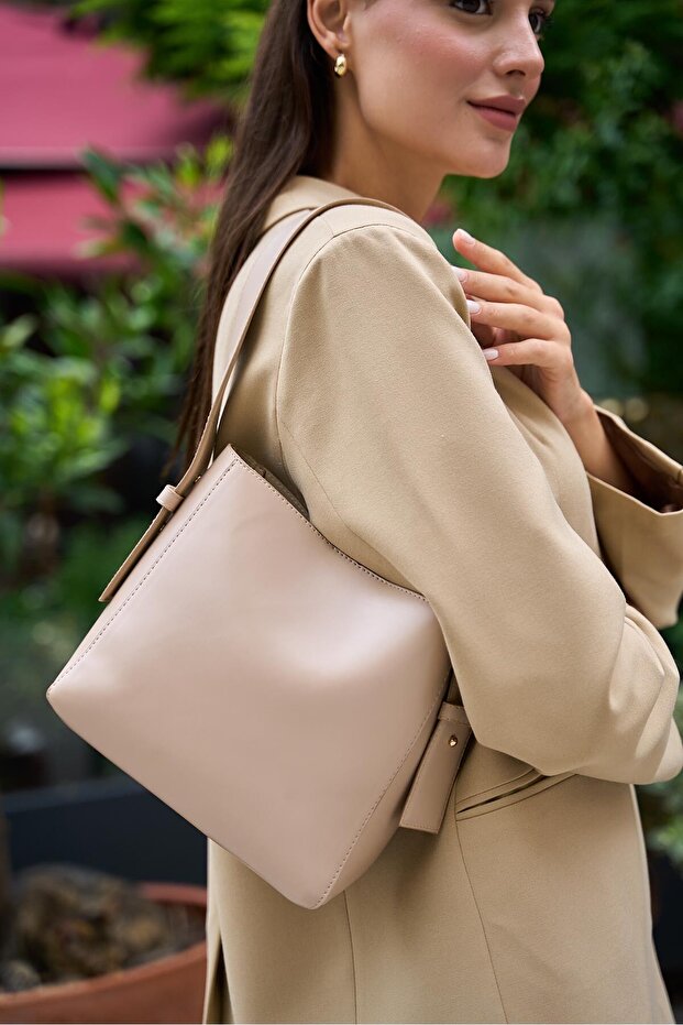 Vizon Kadın Kadın Yumuşak Deri Ayarlanabilir Askılı Omuz Çantası - 1