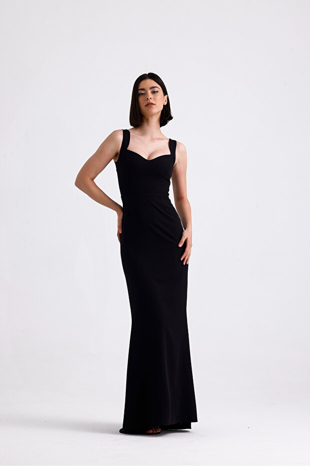 Siyah Krep Maxi Elbise - 1