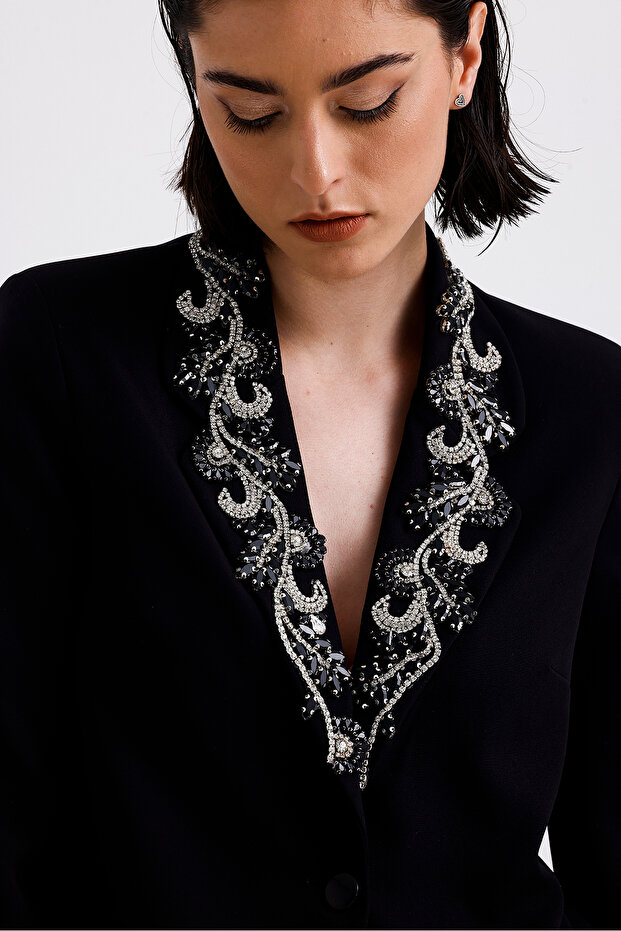 Jachetă neagră brodata - 5