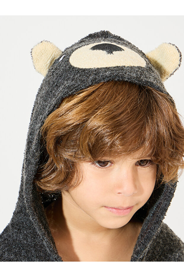 رداء حمام تيري بغطاء رأس بنقشة الدب - 5