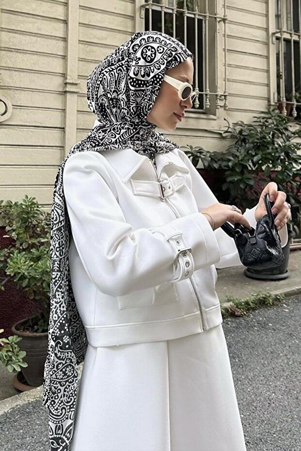 شال فاخر منقوش من ريشا - 6