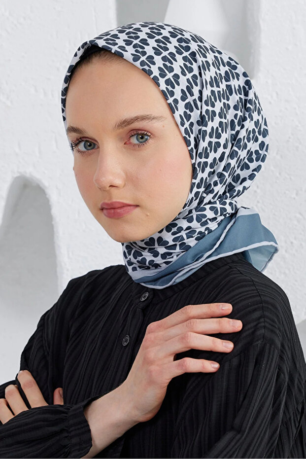 وشاح منقوش ببرولين كلوفر - 1