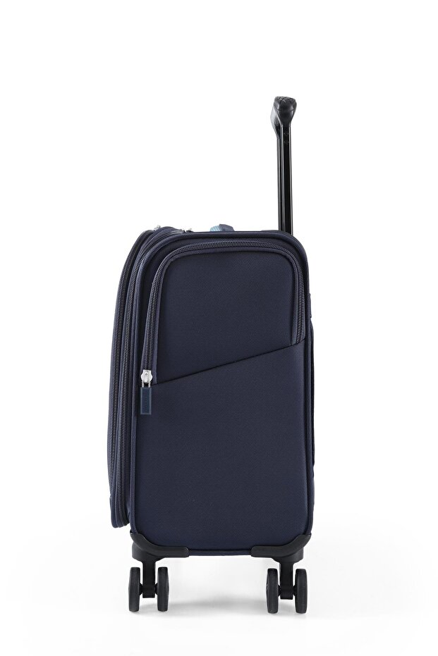 GM17016-10DW Çekçekli Pilot Valiz - 6