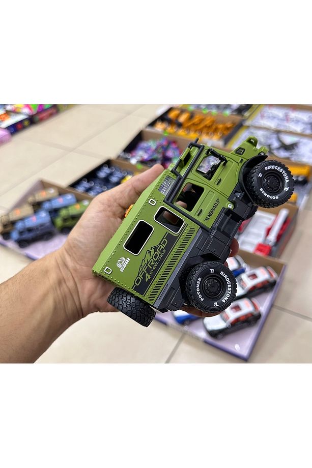 Unimog Askeri Kamyon Jip Panzer Işıklı Sesli Müzikli Kırılmaz Oyuncak Kapı Açılır - 6
