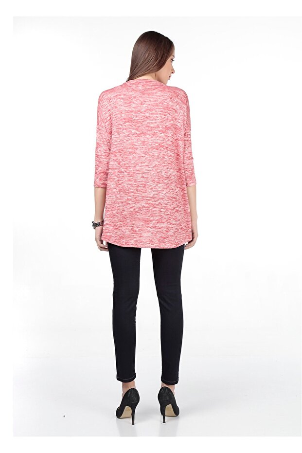 بلوزة حمل بياقة على شكل حرف V باللون الأحمر - 3