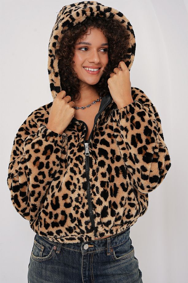 5193 Kapüşonlu Peluş Crop Ceket - C. Kahverengi - 3