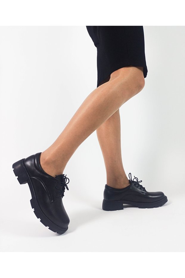 Black Color Leather Laced Women's Casual Shoes