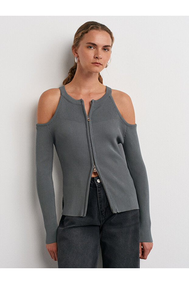 60259 Zippered Slit and Open Shoulder Detailed Knitwear Cardigan-Smoked
