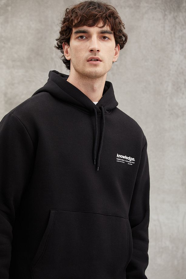 Bryaner Erkek Yumuşacık Içi Polarlı Baskılı Regular Kordonlu Siyah Sweatshirt - 3