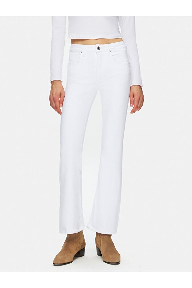 Lissue Cropped Flare Pants - 2