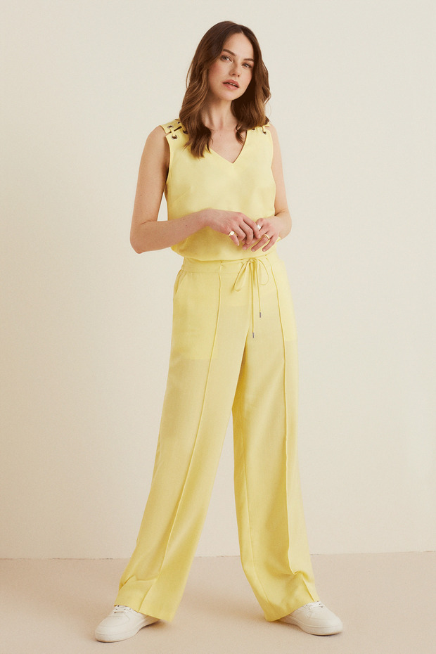 Wide Leg Lace-up Trousers