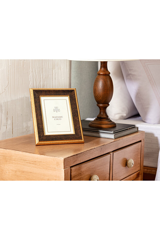 Dyanna Çerçeve - 1