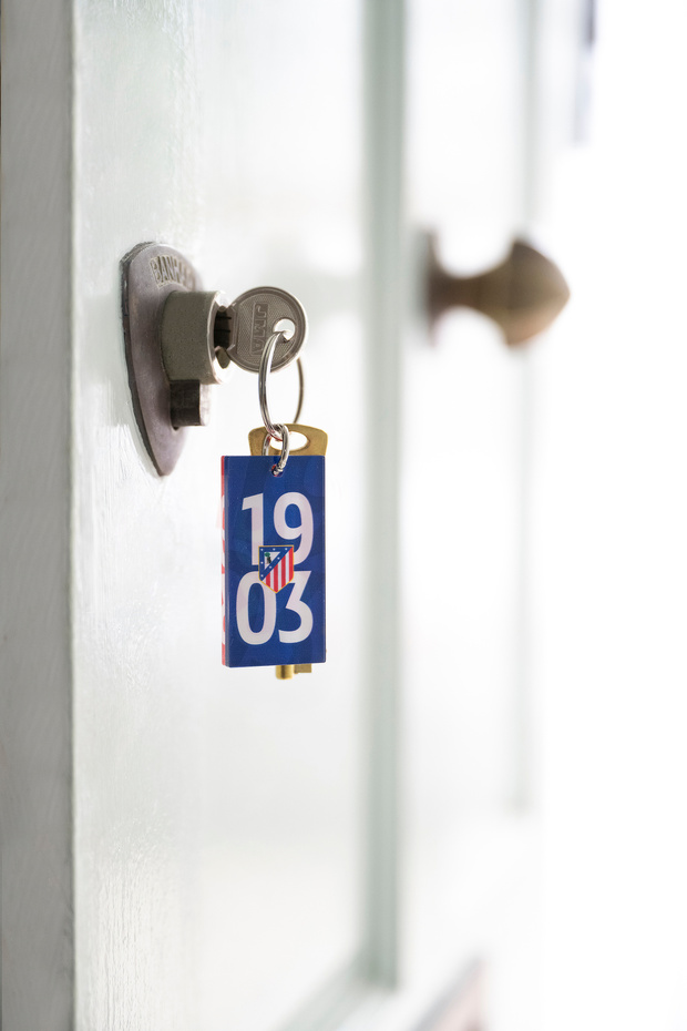 مجموعة سلسلة المفاتيح المرخصة - 3