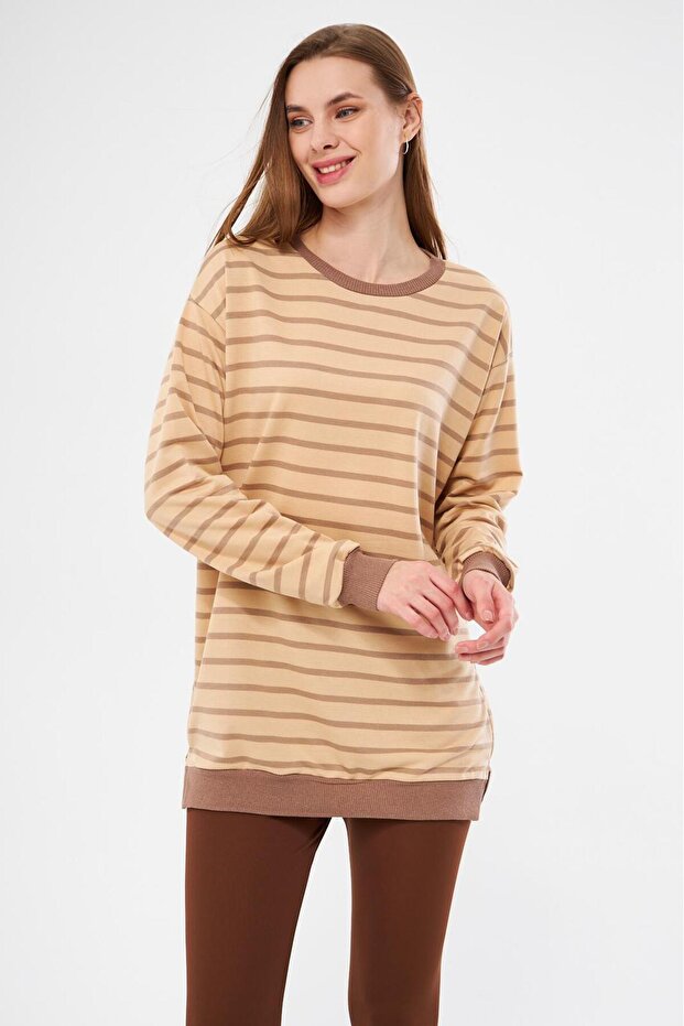 سويت شيرت مخطط من نوع TESETUR TUNIC