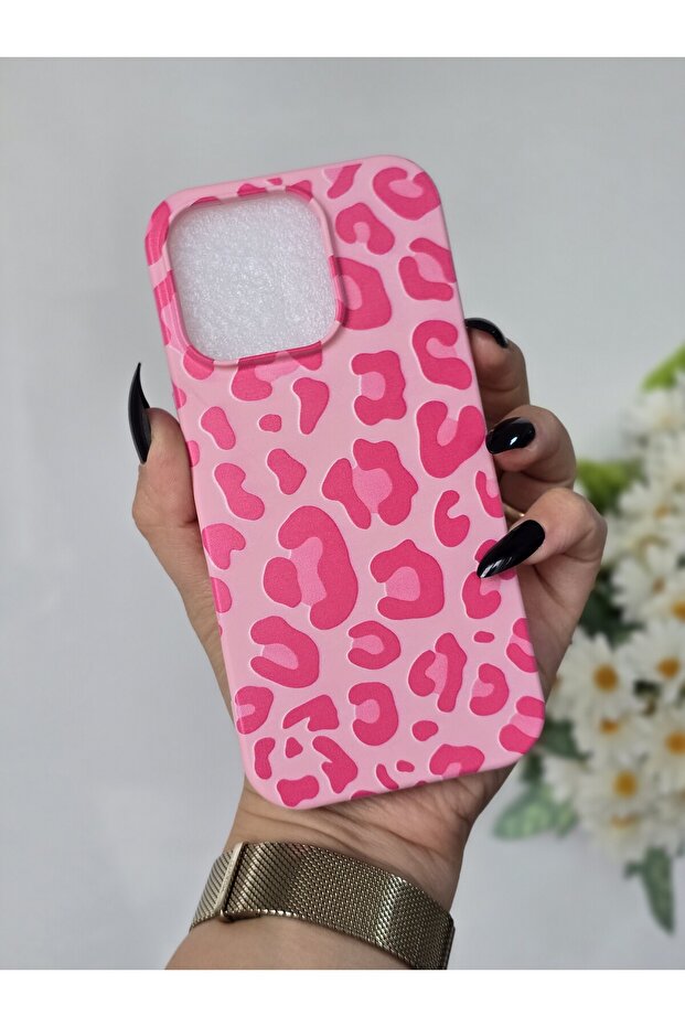 حافظة متوافقة مع هاتف Iphone 16 PRO مخملية داخلية بطبعة جلد الفهد - 3