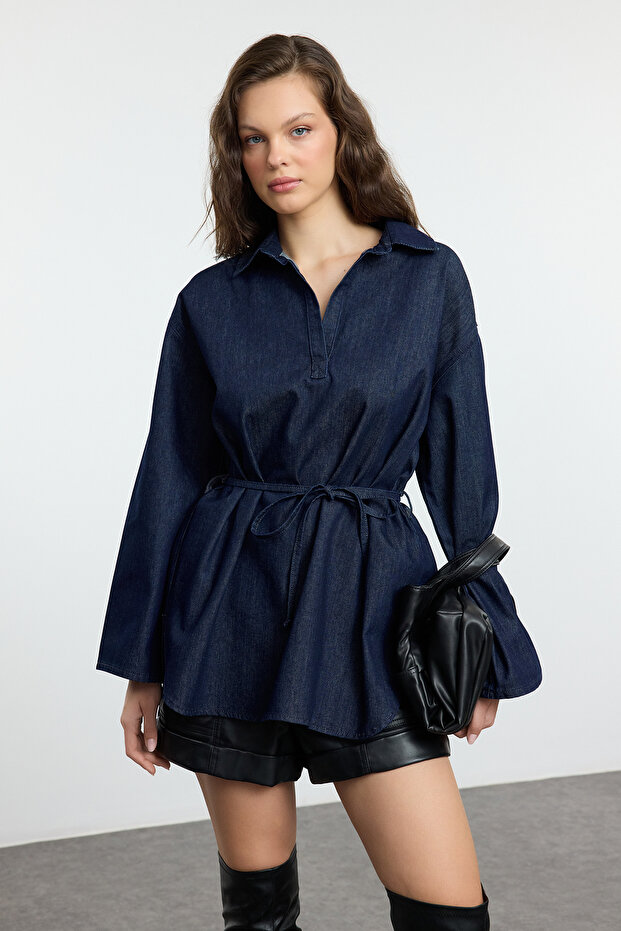 Koyu Mavi Oversize Bağlamalı Denim Gömlek TWOAW25GO00082 - 1