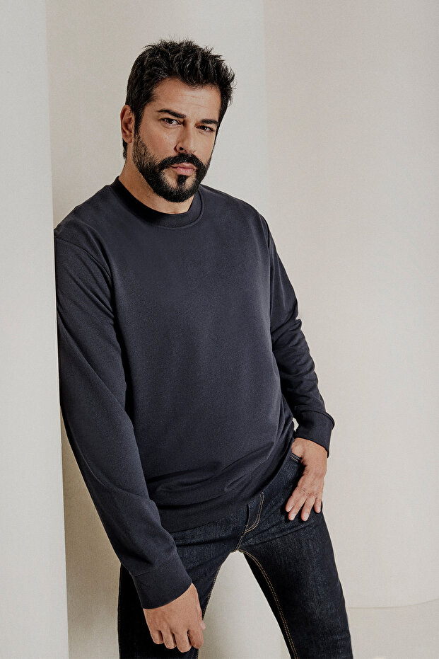 Erkek Lacivert Standart Fit Normal Kesim Bisiklet Yaka 3 Iplik Pamuklu Sweatshirt - 3