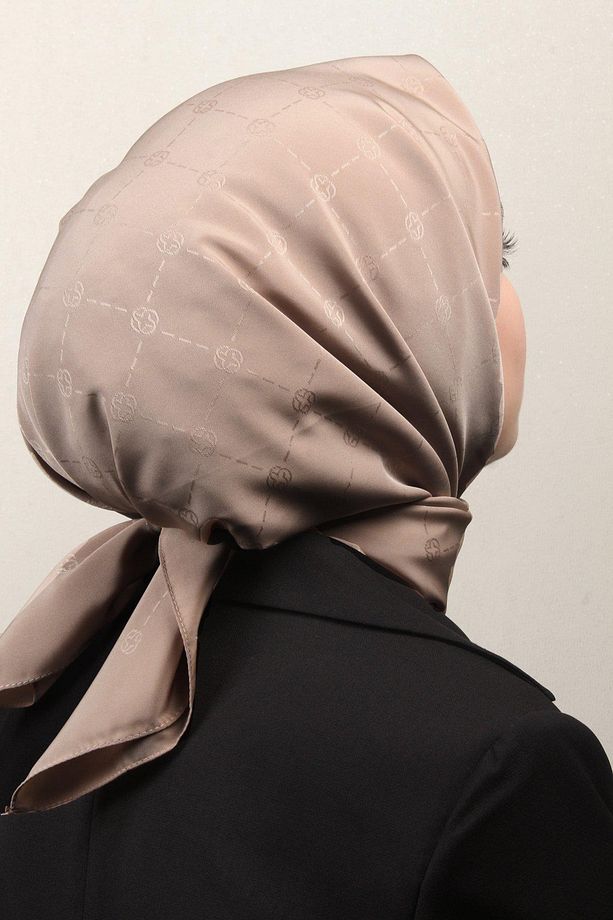 Monogram Serisi Jakar Eşarp Sütlü Kahve 1070400-982 - 2