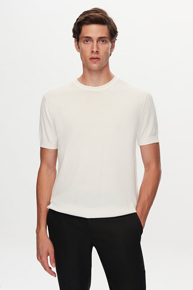 Slim Fit Ecru Plain Knit Summer Rayon Knitwear T-Shirt