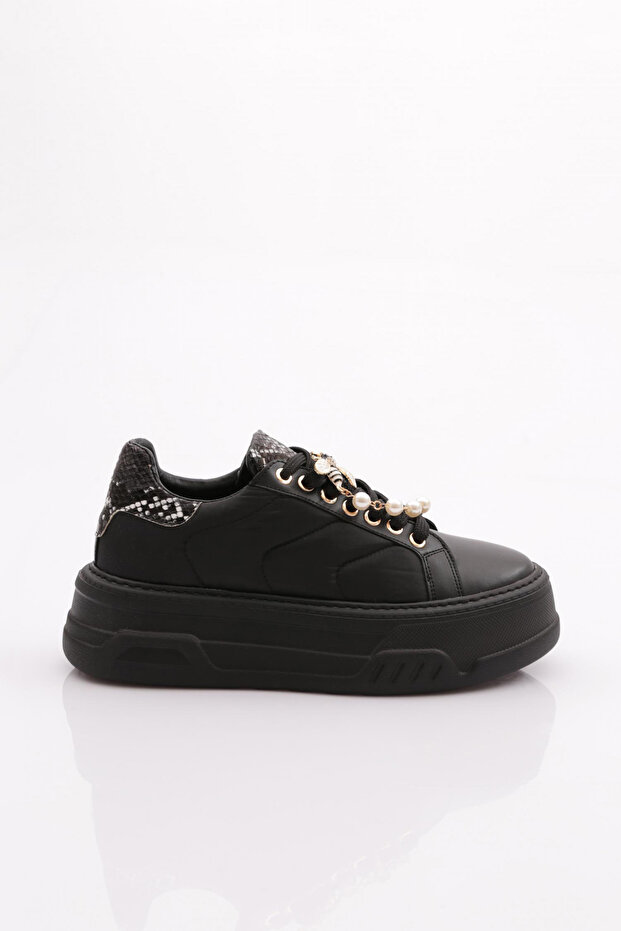 1041 Women's so Stone Thick Sole Sports Shoes