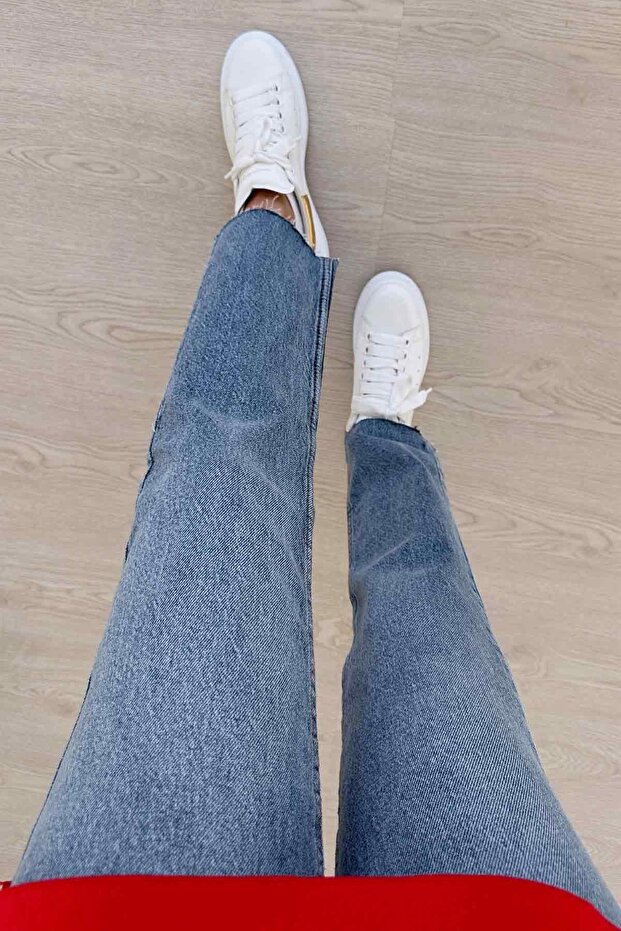 Blue Boyfit Jeans - Cut the Leg