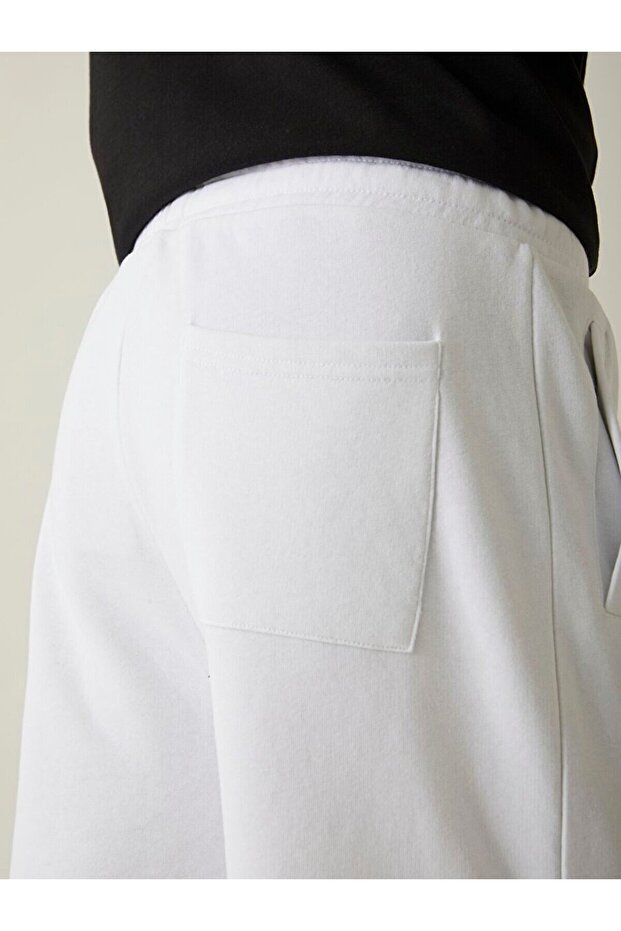 Kontrast Yamalı Beyaz Şort - 5