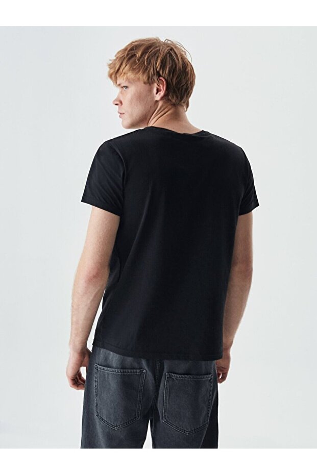 Logolu Siyah T-shırt - 4