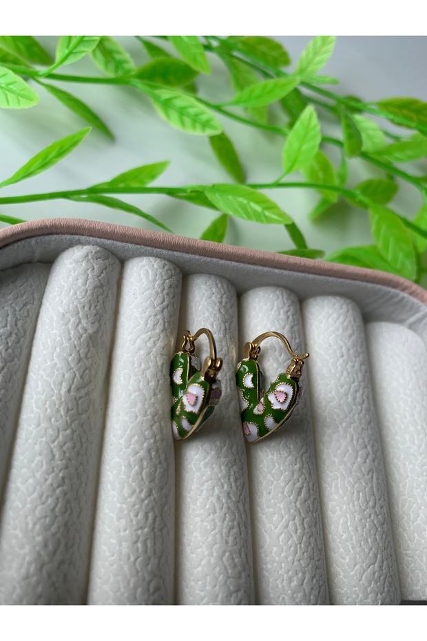 أقراط مطلية على شكل قلب - 2