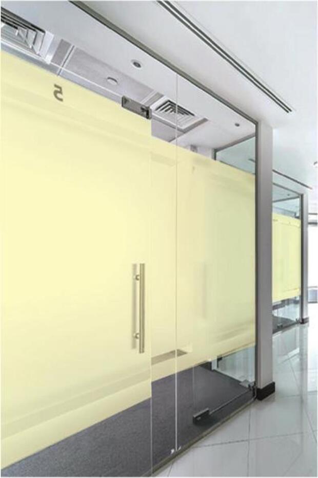 Light Ivory Glass Sandblasting 122 cm X 10 Mt